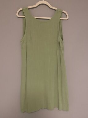 Light Green Sleeveless Dress - Women’s small